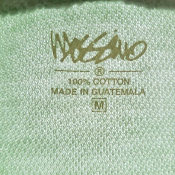 NWOT Pistachio Green Metallic Mock Neck Sleeveless Blouse Medium - Picture 2 of 10